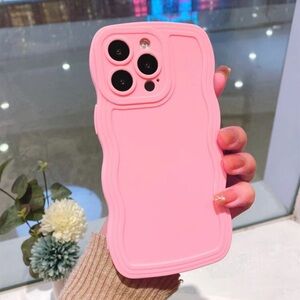 Pink wavy frame case